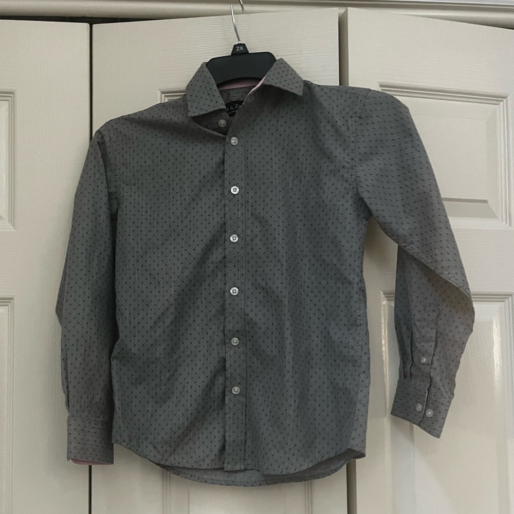 ⭐️EUC - Leo & Zachary - Boys Gray Design Button Down Dress Shirt - Size 10